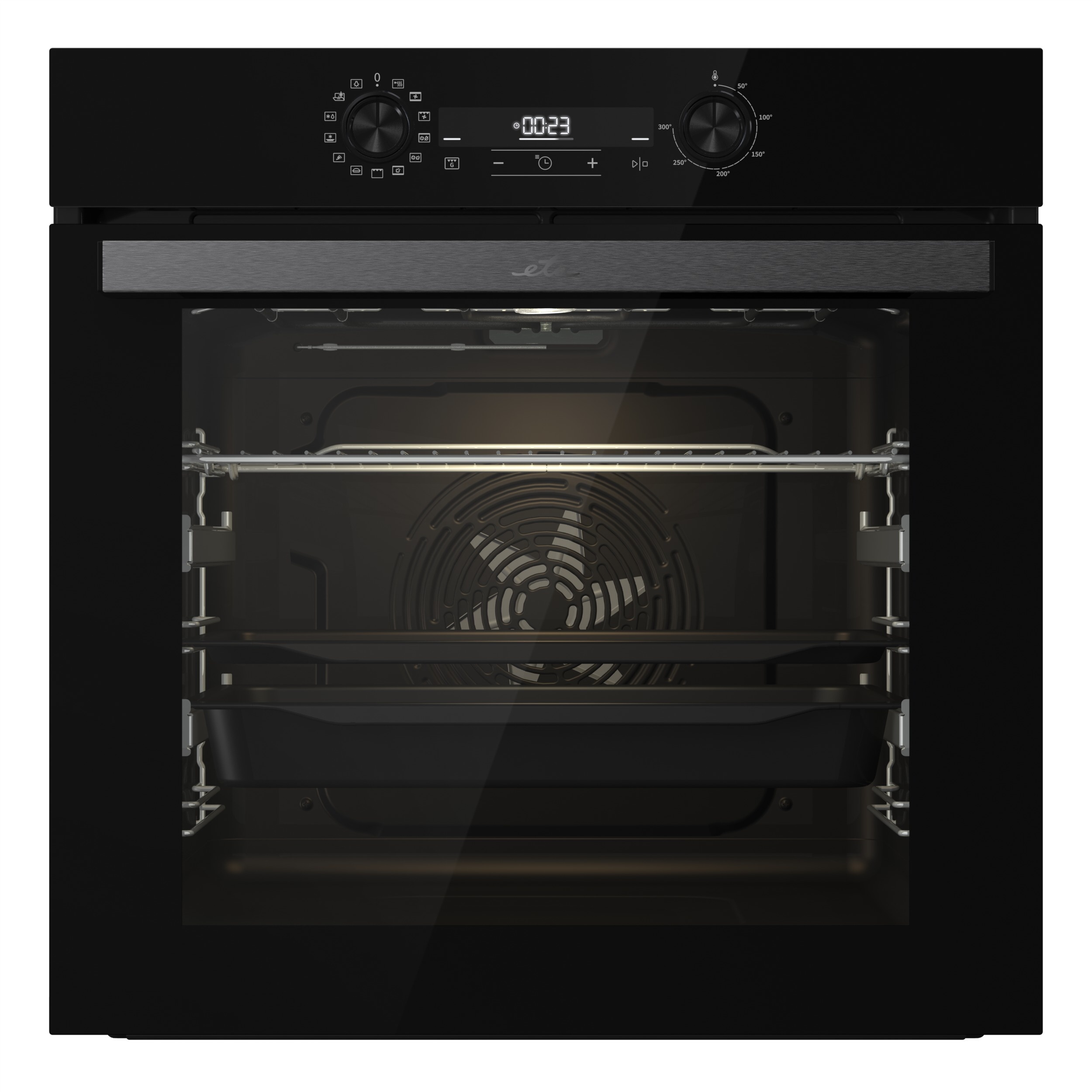 Zapnutý stříbrný zvlhčovač vzduchu ETA Noble Smart s nastavenou vlhkostí 37 % produkující páru 