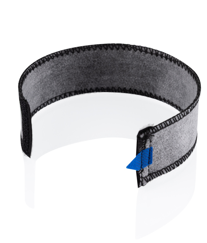 Tyčový vysávač ETA Panther PRO 7250 90000 s odsávací stanicí čierny