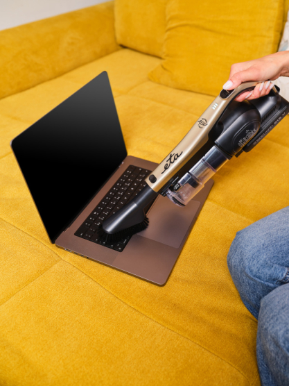 Tyčový vysávač ETA Gold Power 1212 90000 zlatý